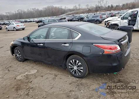 2015 Nissan Altima 2.5 z USA, uszkodzony, nr VIN 1N4AL3AP2FN318132